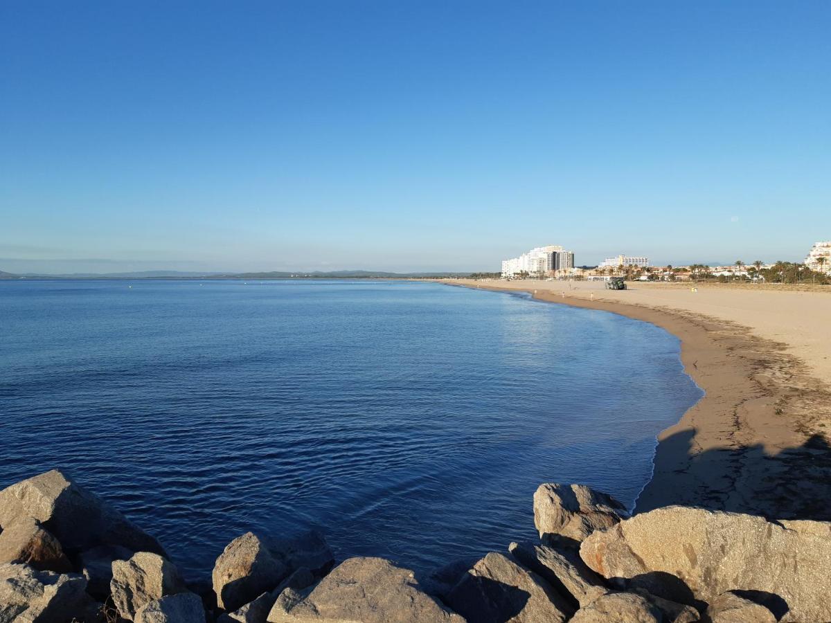 אמפוריבראבה Aptos. Comte D'Empuries מראה חיצוני תמונה