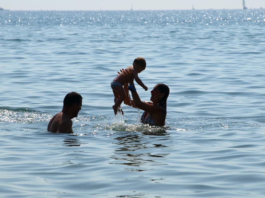 אמפוריבראבה Aptos. Comte D'Empuries מראה חיצוני תמונה